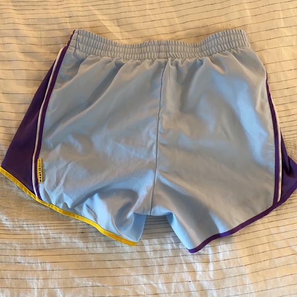 Nike Dri-Fit Shorts - Picture 4 of 4